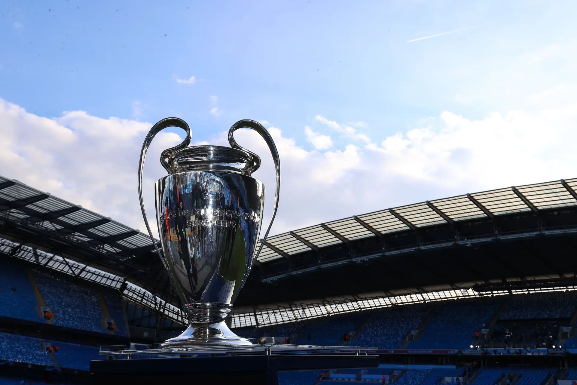 A Liga dos Campeões terá nova revolução em 2024. Mas não será a primeira, numa história que começa em 1955