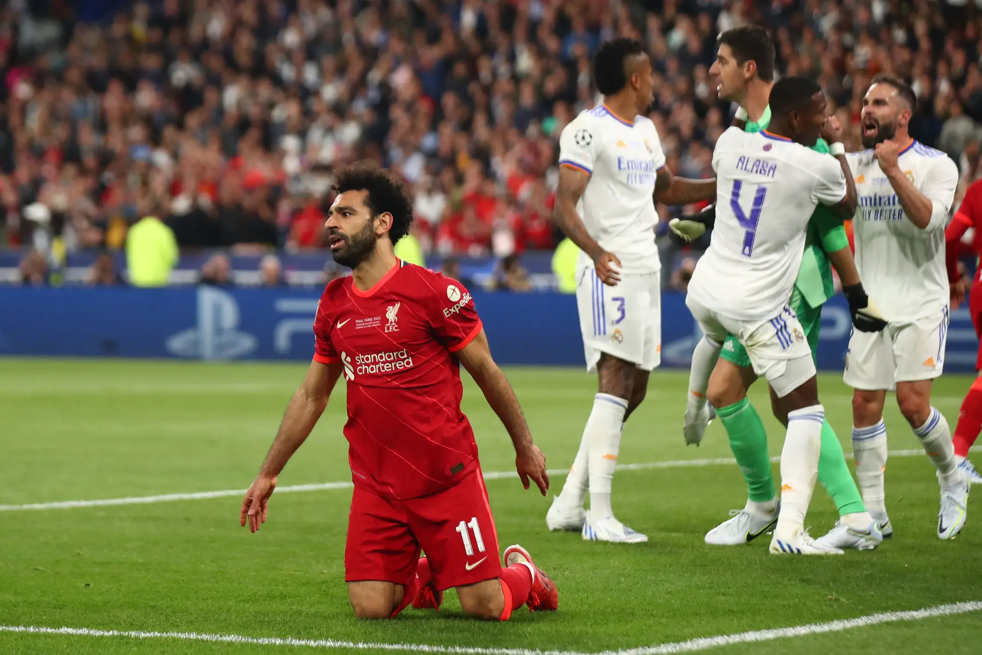 Salah diz que 'adoraria ficar no Liverpool até o fim da carreira