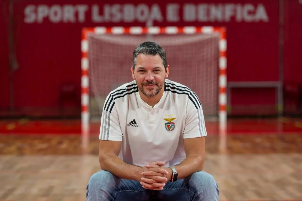 Chema Rodríguez: “O jogador português é como o espanhol. Tem qualidade tática, é inteligente e tem aquela manha. Somos desenrascados”