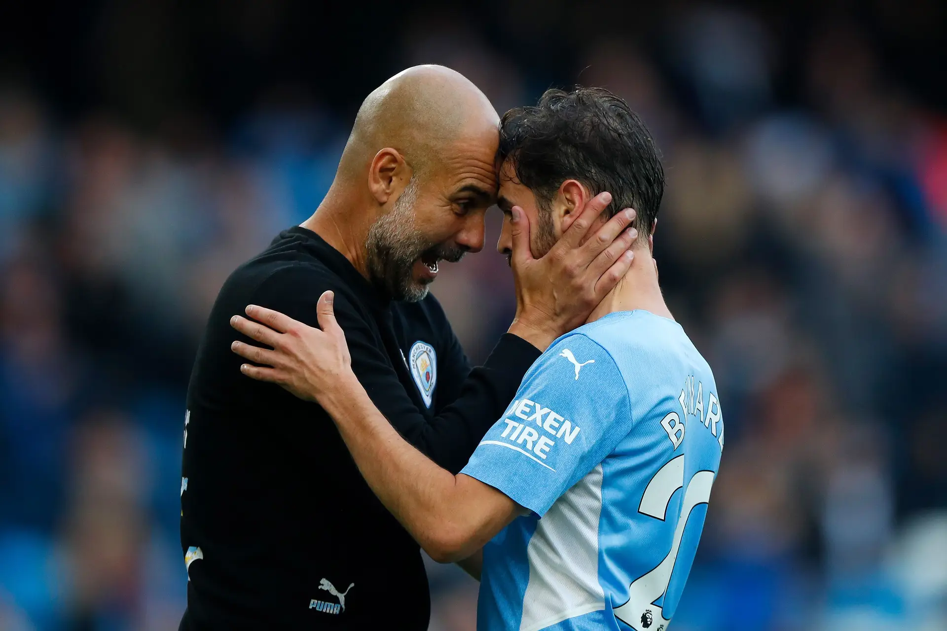 “Acho que vai ficar”. Guardiola acredita que Bernardo Silva não sai do Manchester City