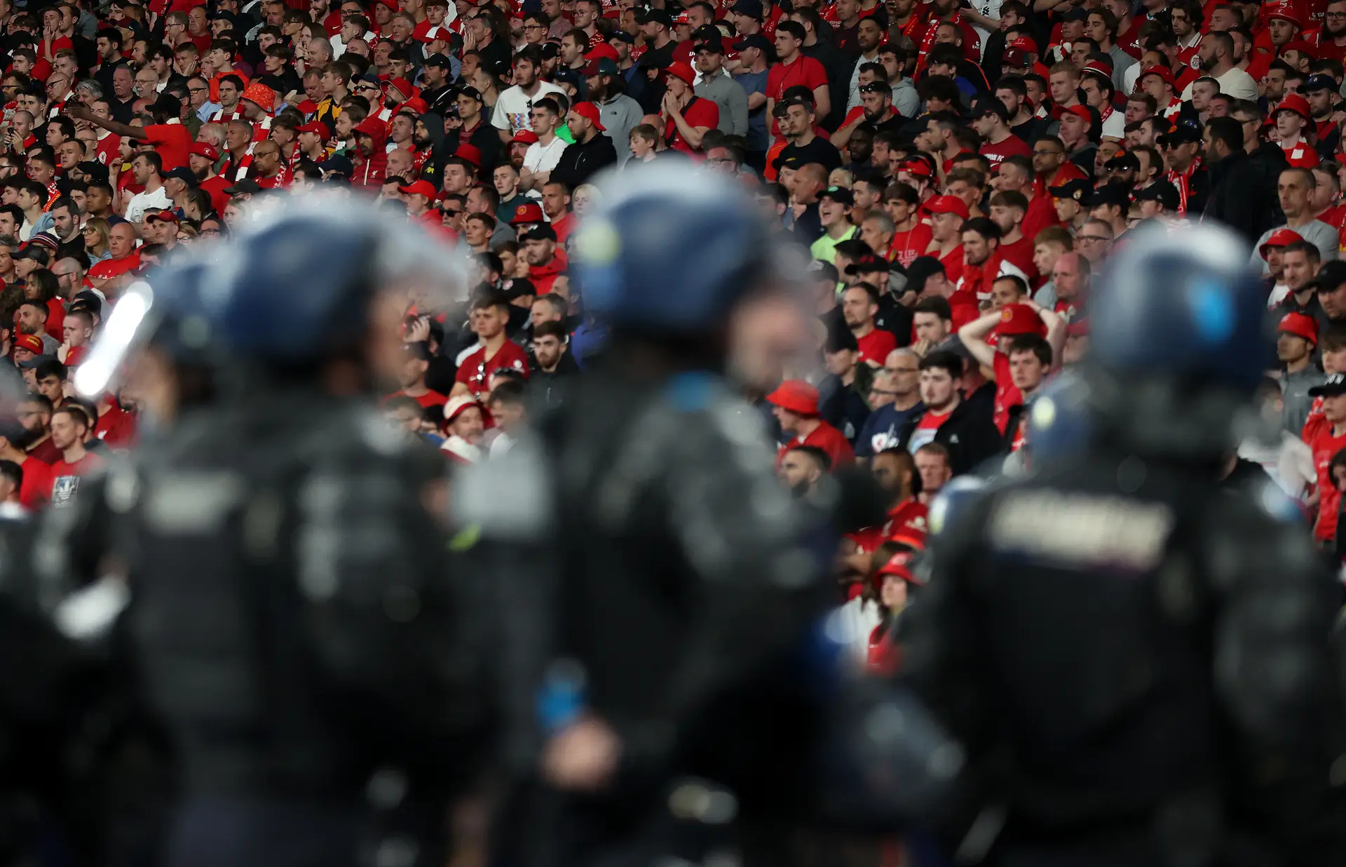 UEFA contou 2.600 bilhetes falsos vendidos para a final da Liga dos Campeões, nem 10% do valor avançado pelo governo francês