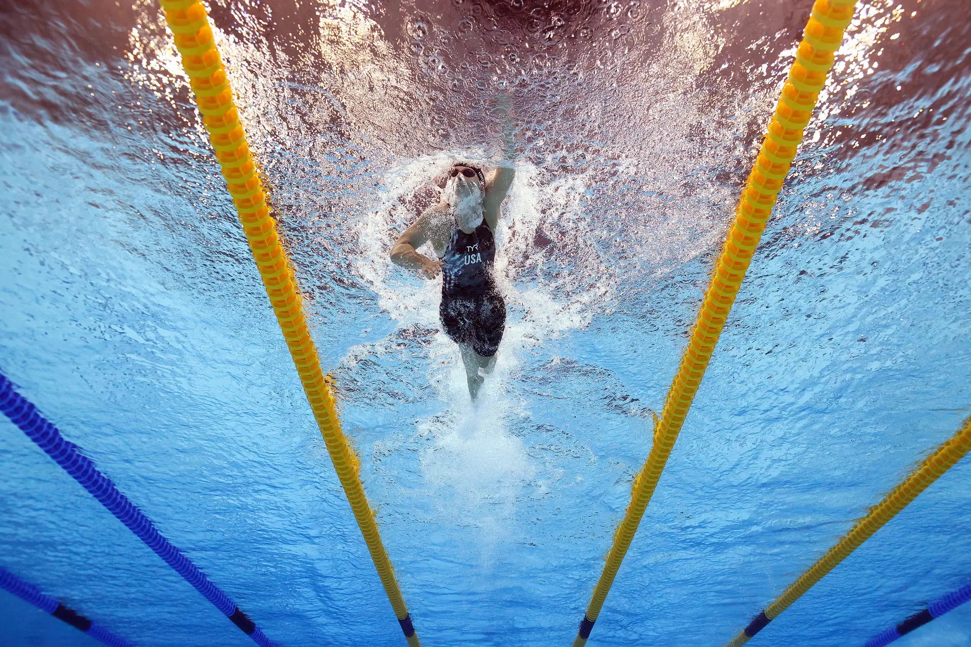 O “conforto” na água de Katie Ledecky, a dona de 21 medalhas em Mundiais que se eleva se treinar com os mais rápidos do mundo Tribuna Expresso foto