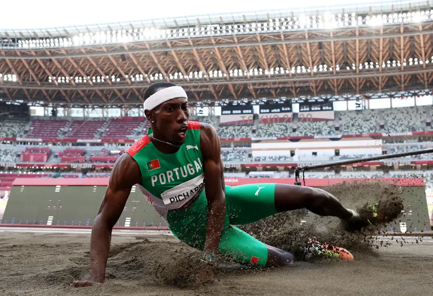 Hóquei no gelo: Portugal já sonha com medalhas de ouro - Modalidades -  Jornal Record