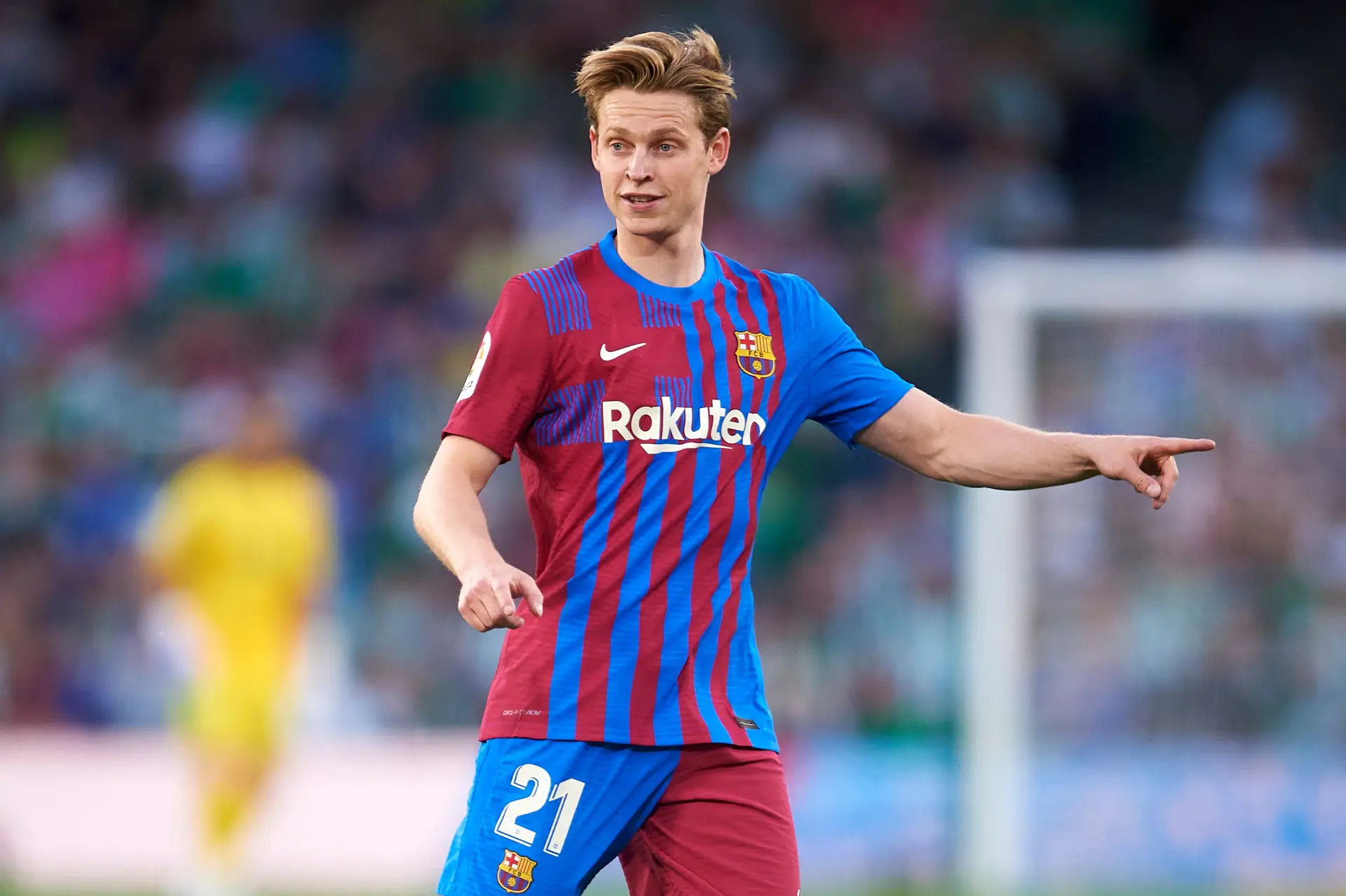 Joan Laporta garante que Frenkie de Jong “não está à venda", mas os números não mentem e é preciso cortar nos salários