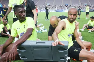 Houve desmaios e vómitos de jogadores do Tottenham durante um treino brutal dado pelo ‘fuzileiro’ de Antonio Conte