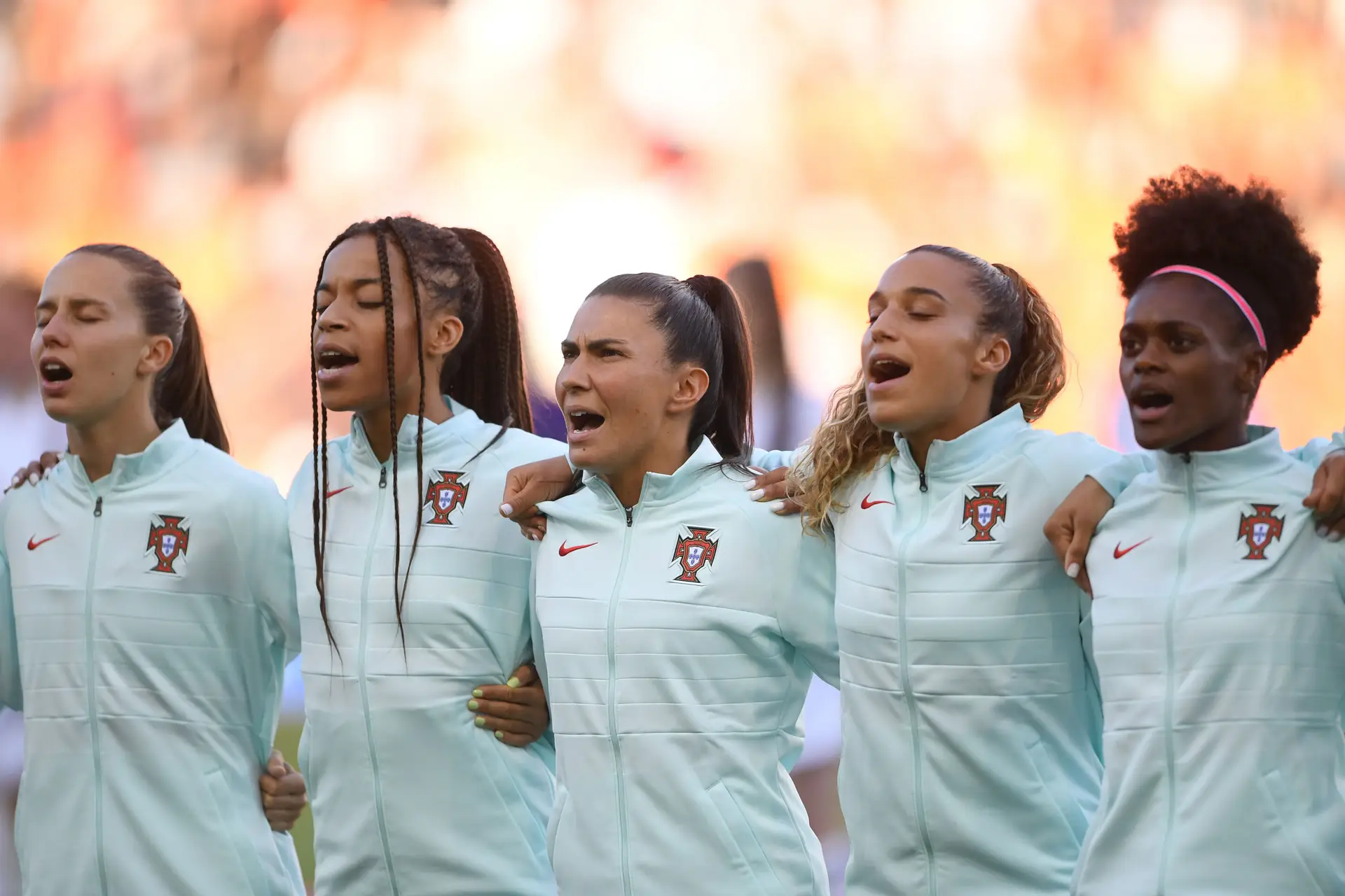 Portugal derrota a Islândia e fica a um passo do Mundial 2023, Futebol  feminino