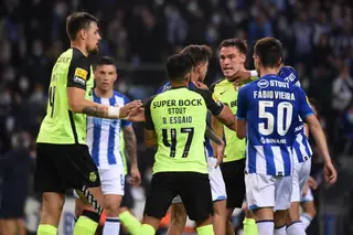 FC Porto vai recorrer da interdição do seu estádio por dois jogos e diz-se “convicto da sua inocência”