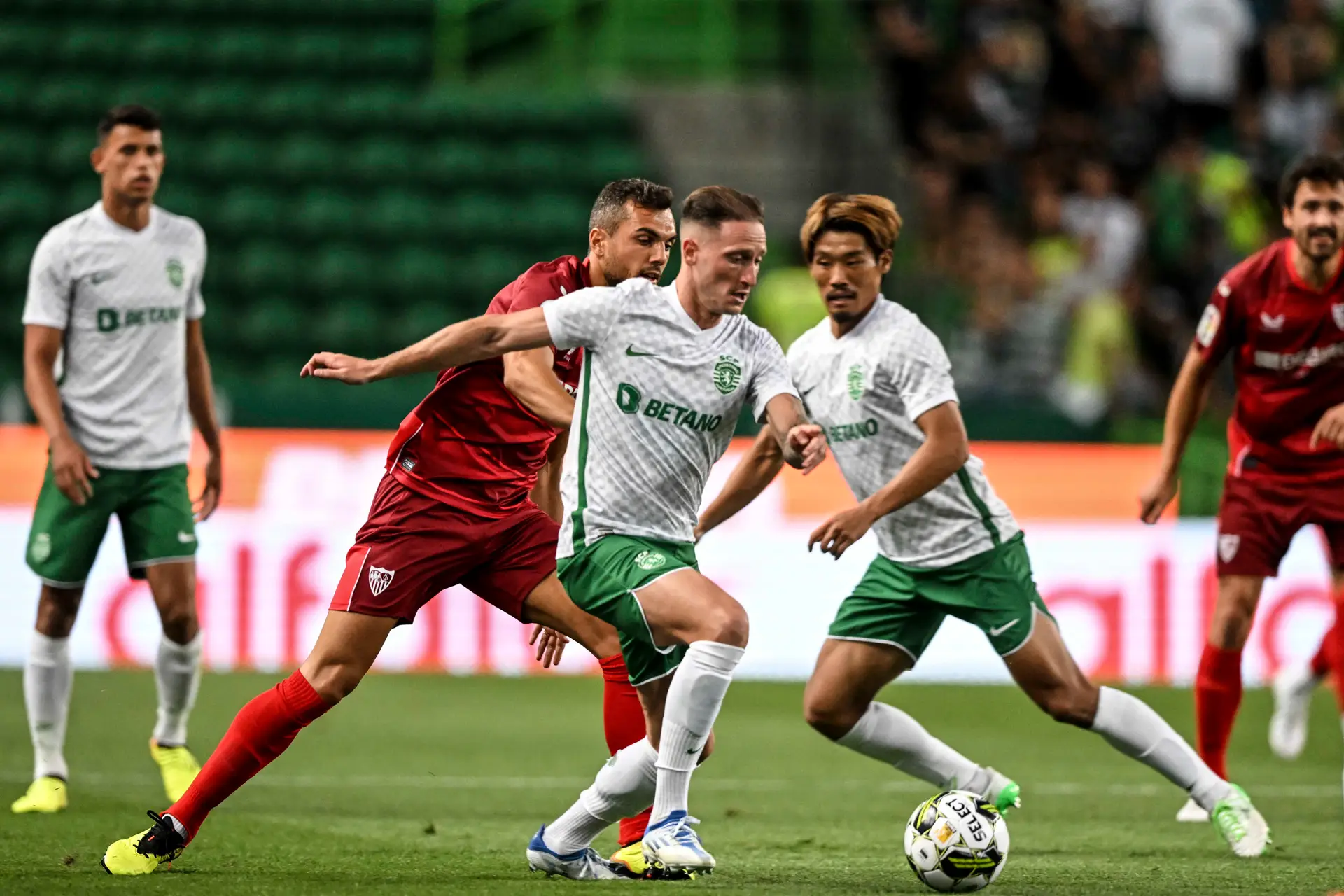 Sporting vence Villarreal no jogo de apresentação aos sócios - SIC