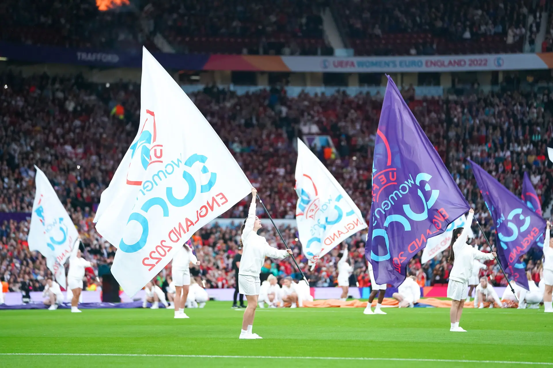 Ainda nem se jogaram as meias-finais e o Euro 2022 já bate recordes: mais de 164 milhões acompanharam jogos na televisão