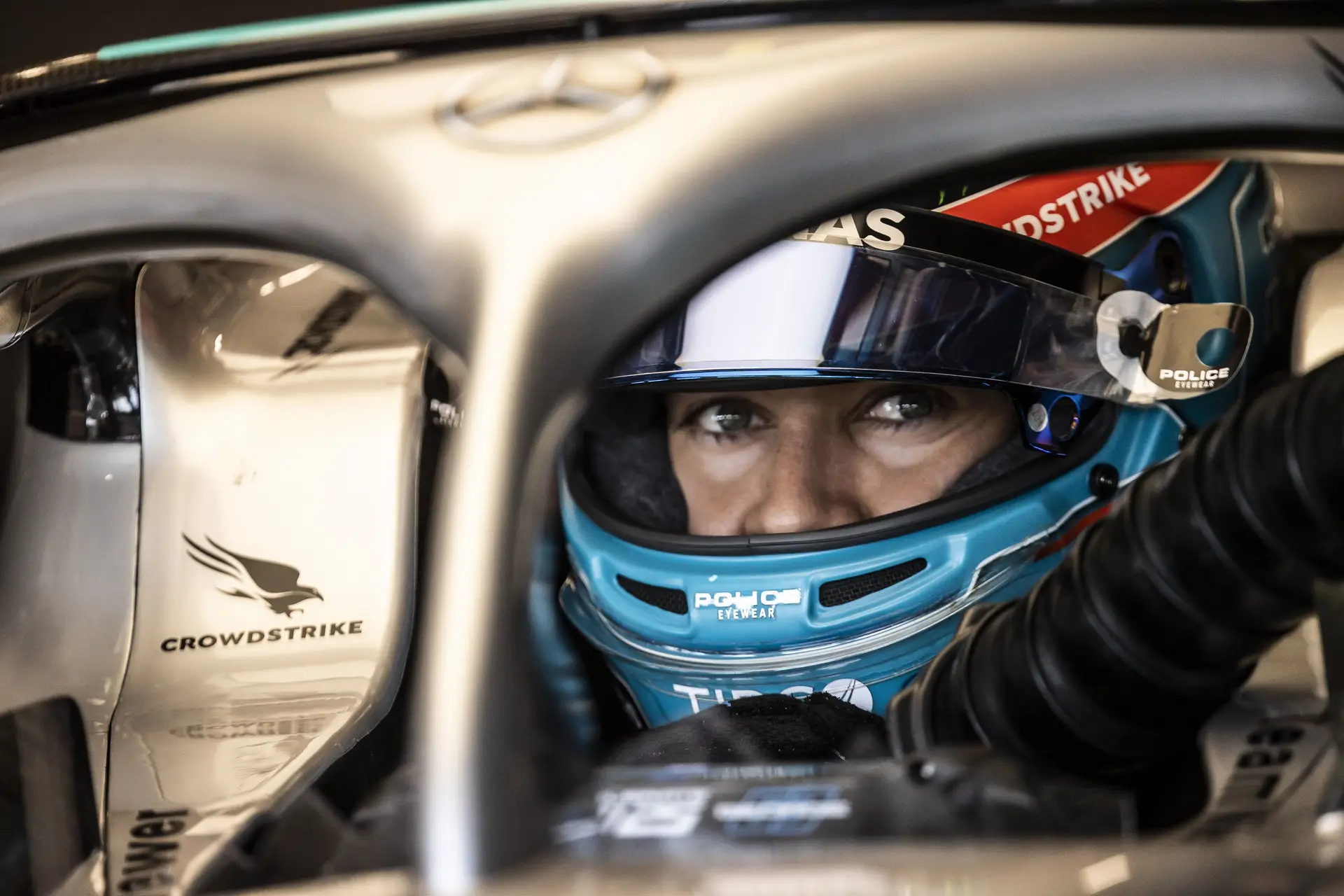 GP Hungria: George Russell consegue primeira pole da carreira, Verstappen partirá de 10.º