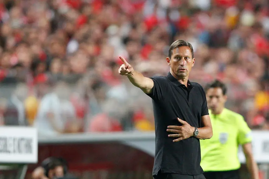 Ver: Roger Schmidt: Quando perdes os dois primeiros jogos, ficas sob  pressão em Direto