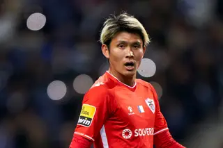 O avançado japonês Kyosuke Tagawa transita da temporada passada e pode afirmar-se de vez como titular da equipa açoriana.