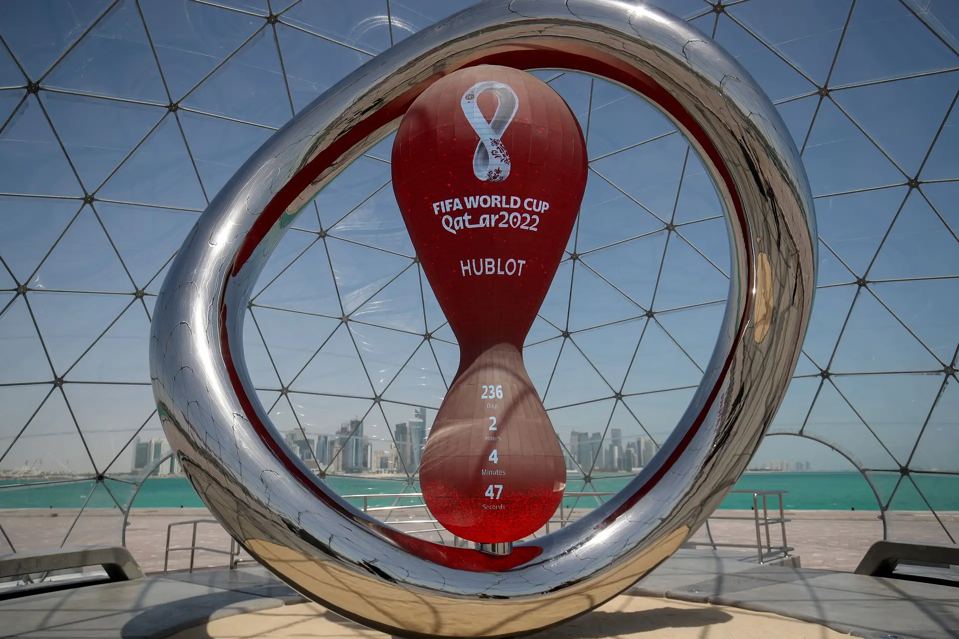 A FIFA prepara-se para antecipar em um dia o início do Mundial de 2022. Catar - Equador será o jogo de abertura