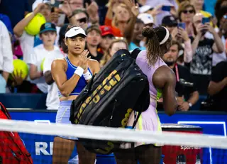 A britânica aplaude Williams à saída da norte-americana