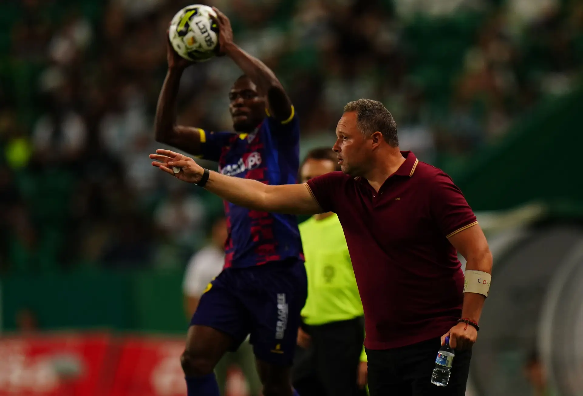 Vítor Campelos: “Estou feliz por ter feito história. Estes jogadores têm de estar orgulhosos”