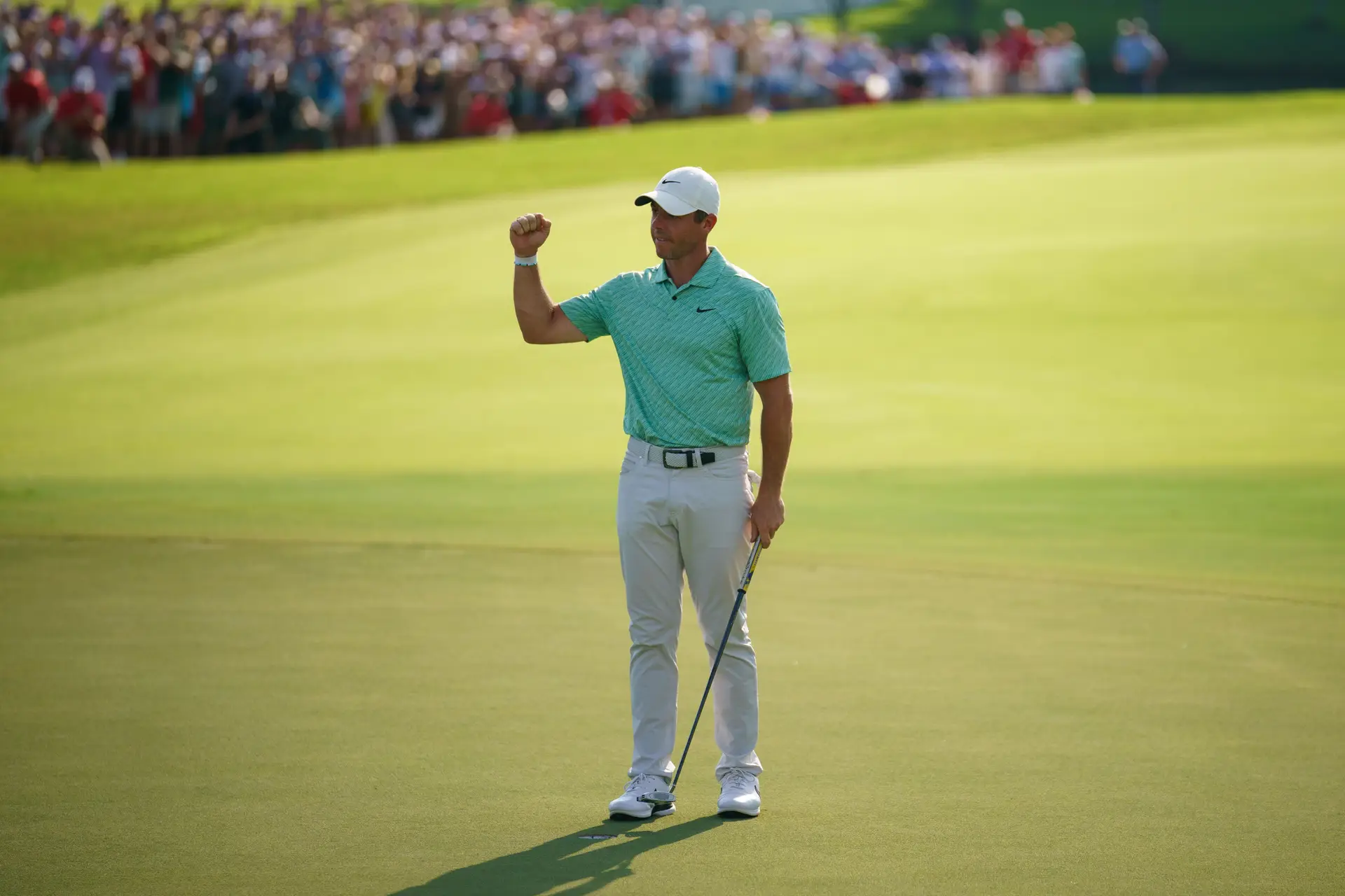 Rory McIlroy faz história no PGA Tour, instituição da qual se tornou o mais aguerrido defensor face à ameaça saudita