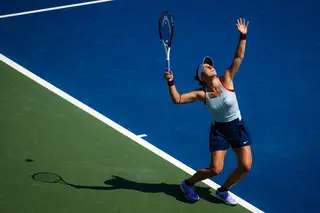 Bianca Andreescu critica a Nike em pleno court pelo vestido que lhe forneceu para o US Open. Depois pediu desculpa