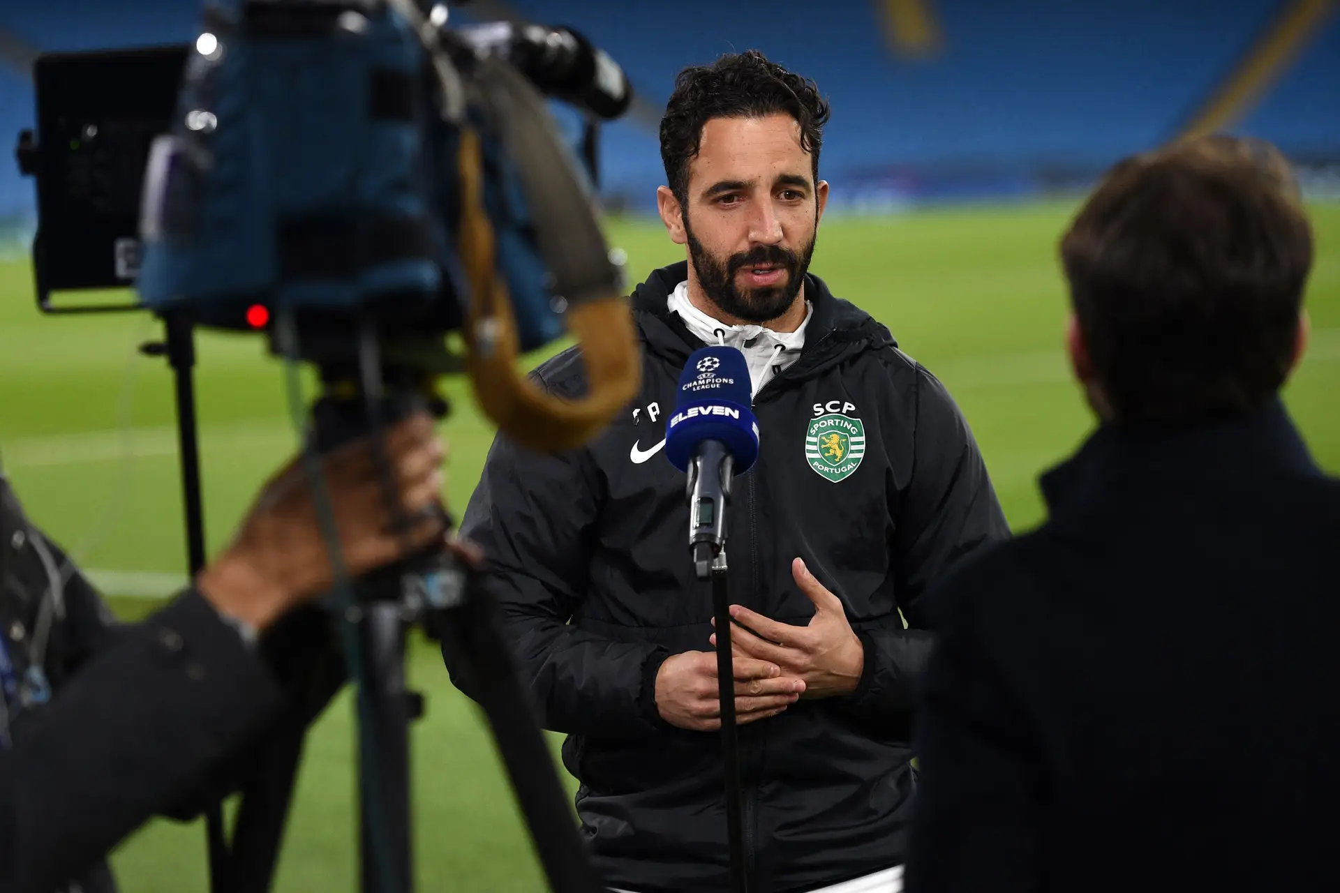 A pergunta em questão foi colocada a Rúben Amorim na flash interview após o jogo entre o Sporting e o Desportivo de Chaves, no Estádio de Alvalade