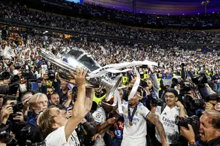 Arranca a Liga dos Campeões. Candidatos? Os gigantes que este verão trocaram jogadores (e milhões) entre si. A crónica de Philipp Lahm