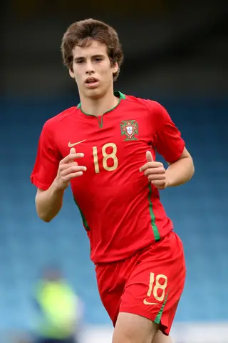 Alexandre Guedes começou a ser chamado muito cedo à seleção nacional