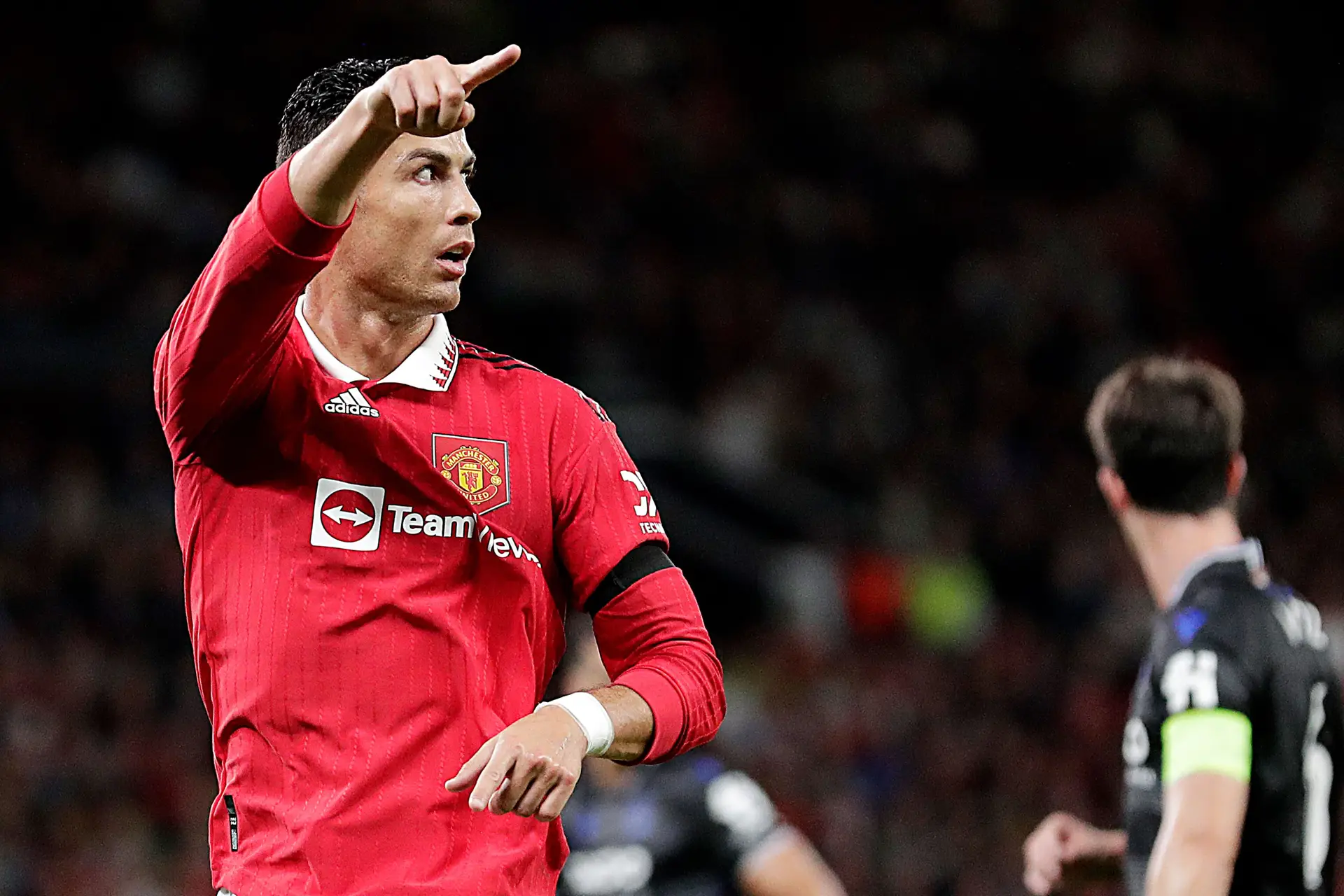 Ronaldo recusa-se a aceitar acusação da FA sobre incidente com adepto do Everton