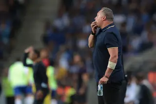 Vítor Campelos: “Os jogadores têm de acreditar mais neles próprios para termos mais bola”