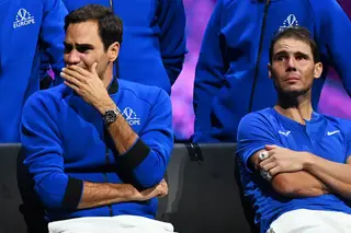 A chorarem e de mãos dadas, “qualquer noite” que Nadal e Federer passem juntos “nunca parece ser tempo suficiente”