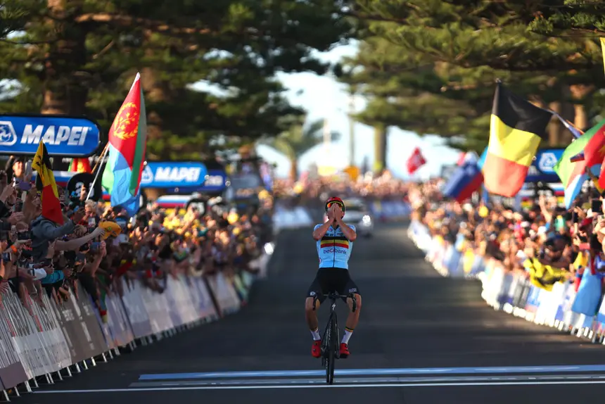 Remco Evenepoel é Campeão Mundial de Ciclismo 2022