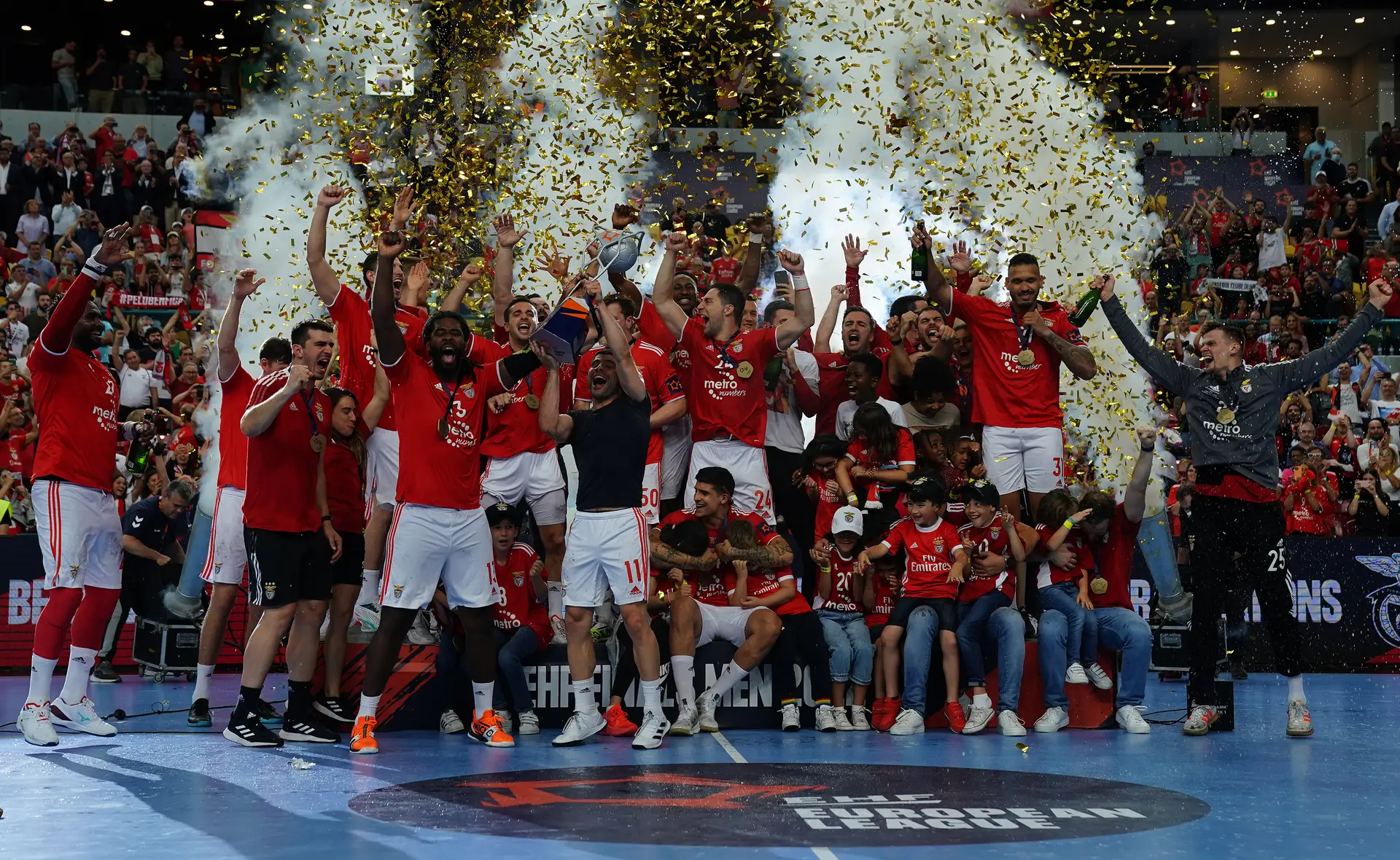 Benfica vai começar a defender o título na Liga Europeia de andebol contra Montpellier e Frisch Auf Göppingen
