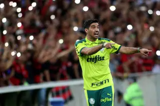 Abel é “Rei no Brasil” e um ser humano muito bom. Só precisa de saber estar quando o momento aperta