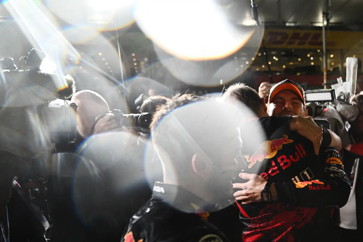 Aos 25 anos, Max Verstappen conquistou o segundo título mundial de Fórmula 1