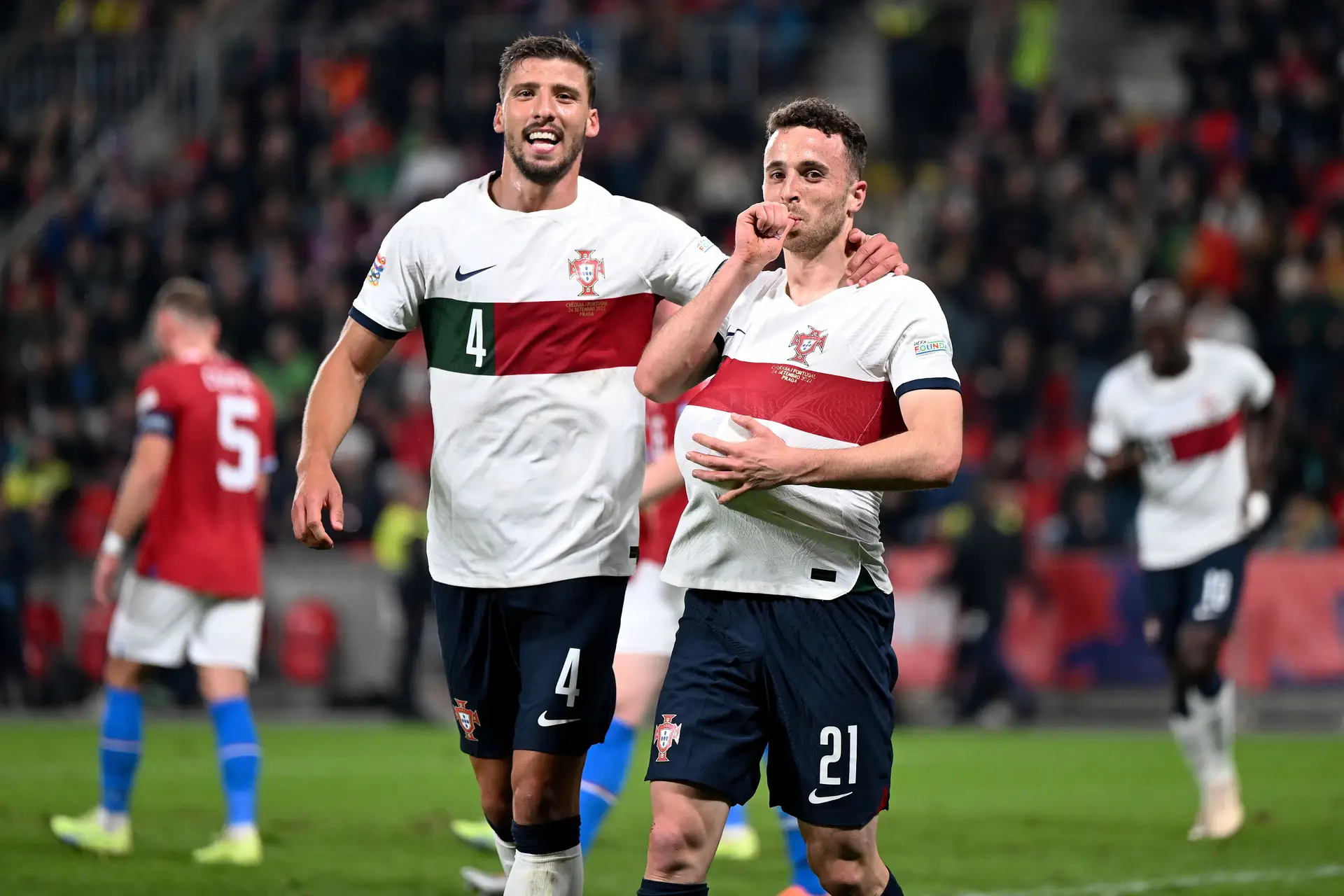 Entre Portugal e o Euro 2024 vão estar a Bósnia, a Islândia, o Luxemburgo, a Eslováquia e o Liechtenstein