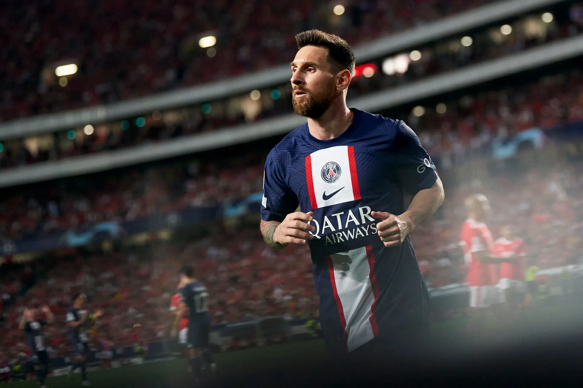Volta Messi, estás perdoado. Após pedir desculpas por viagem à Arábia Saudita, argentino regressa aos treinos no PSG
