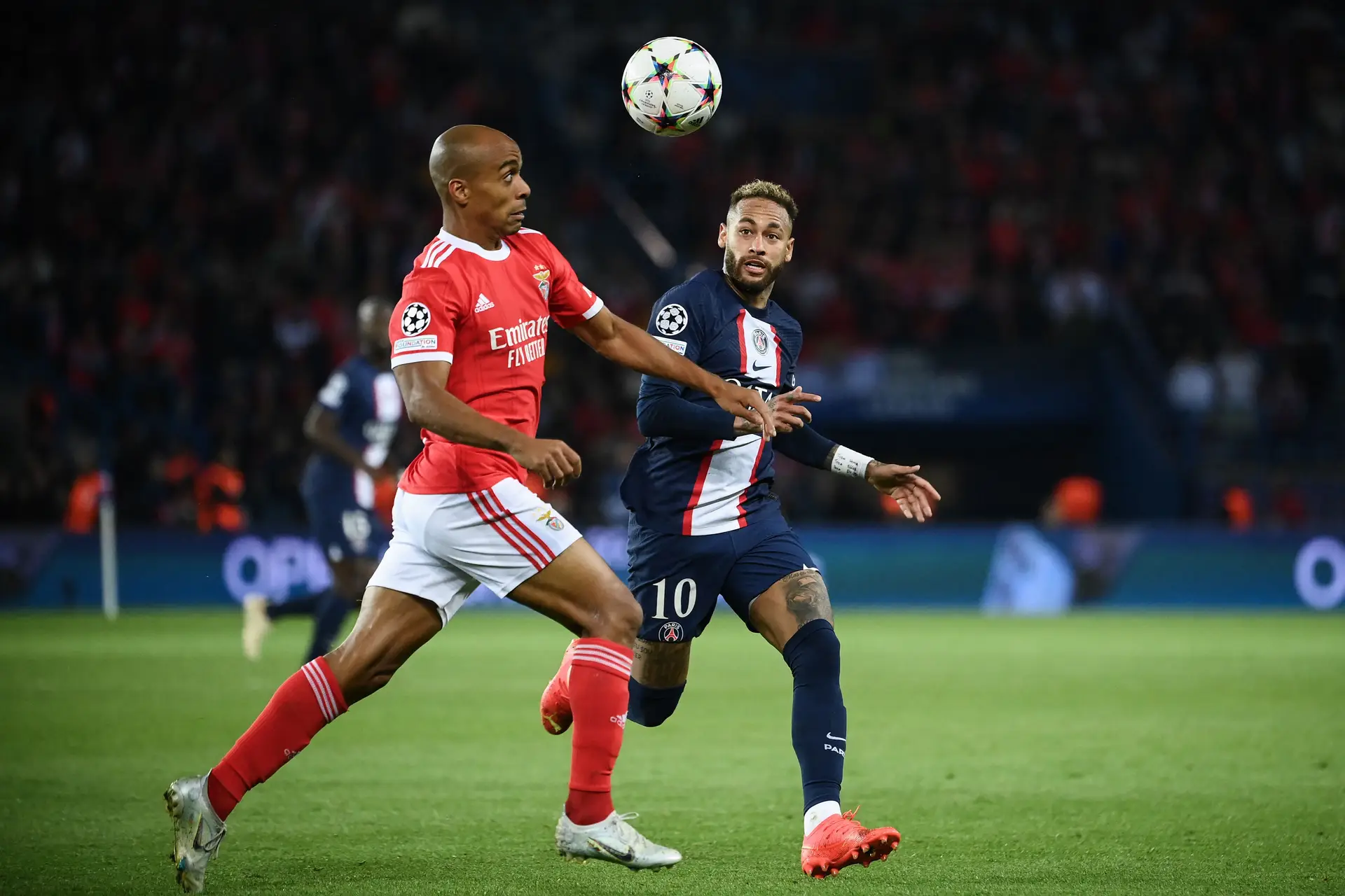 Entre tanta estrela, foi a competitividade do Benfica que brilhou