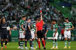 O jogo não acabou em nove minutos, acabou em dez