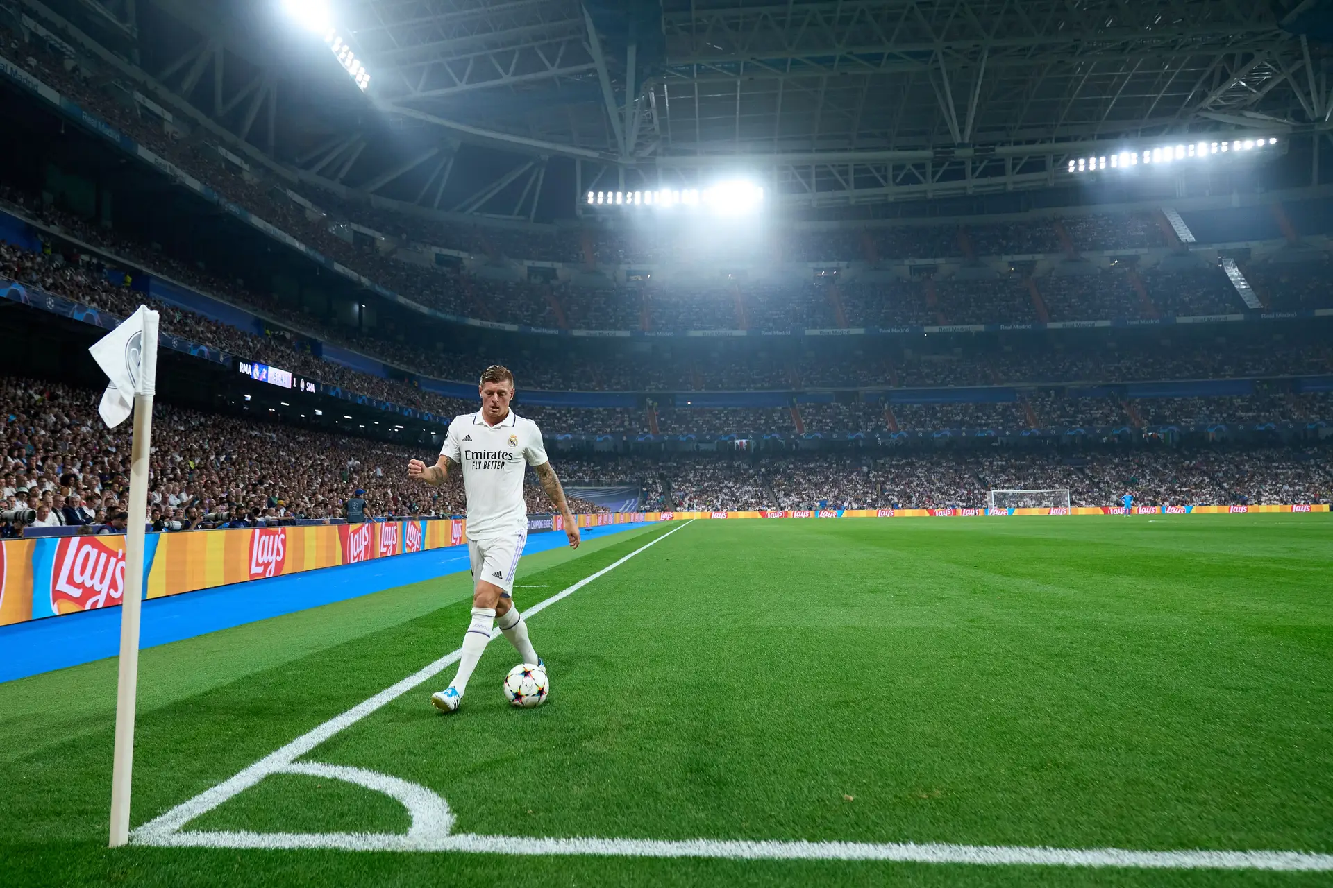 Kroos está “totalmente contra” o Mundial ser jogado no Catar e diz que “já é hora da UEFA pedir desculpa” pela última final da Champions