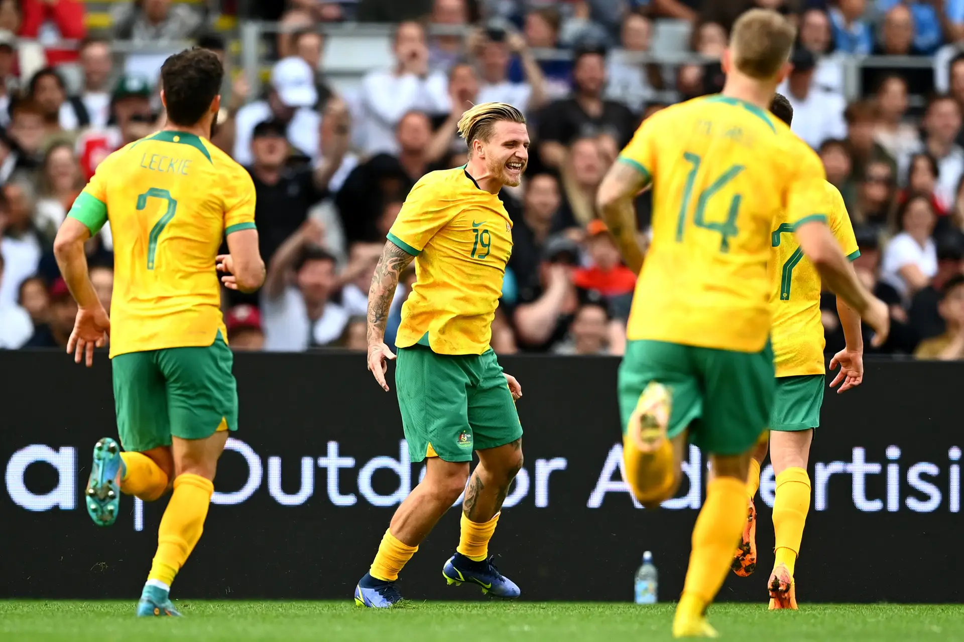 Federação Internacional escolhe seleção com os melhores jogadores de 2022 –  LANCE!