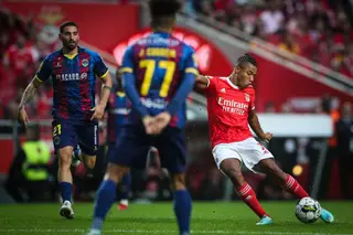 Benfica e os seus queridos pés esquerdos