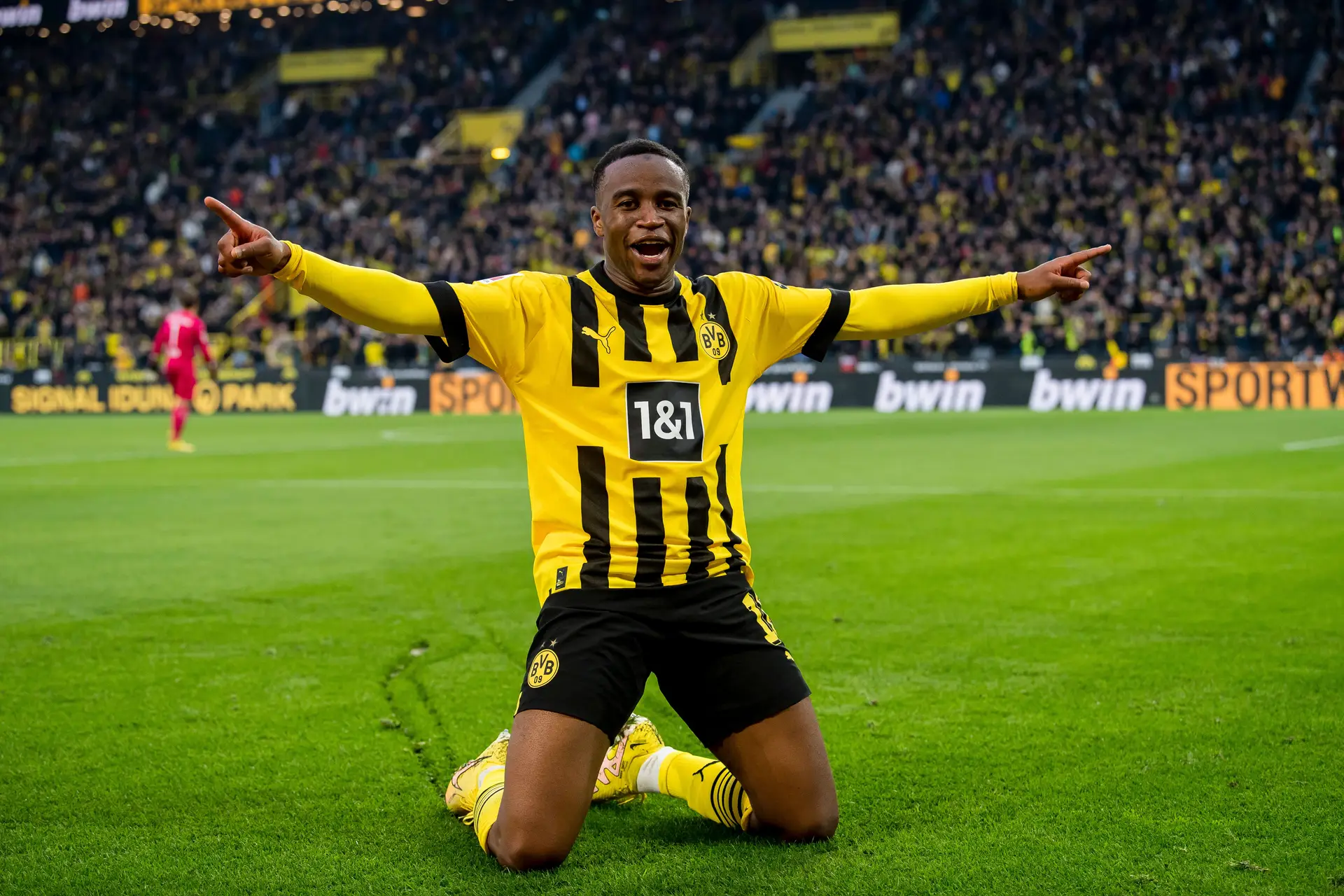 Youssoufa Moukoko - Borussia Dortmund