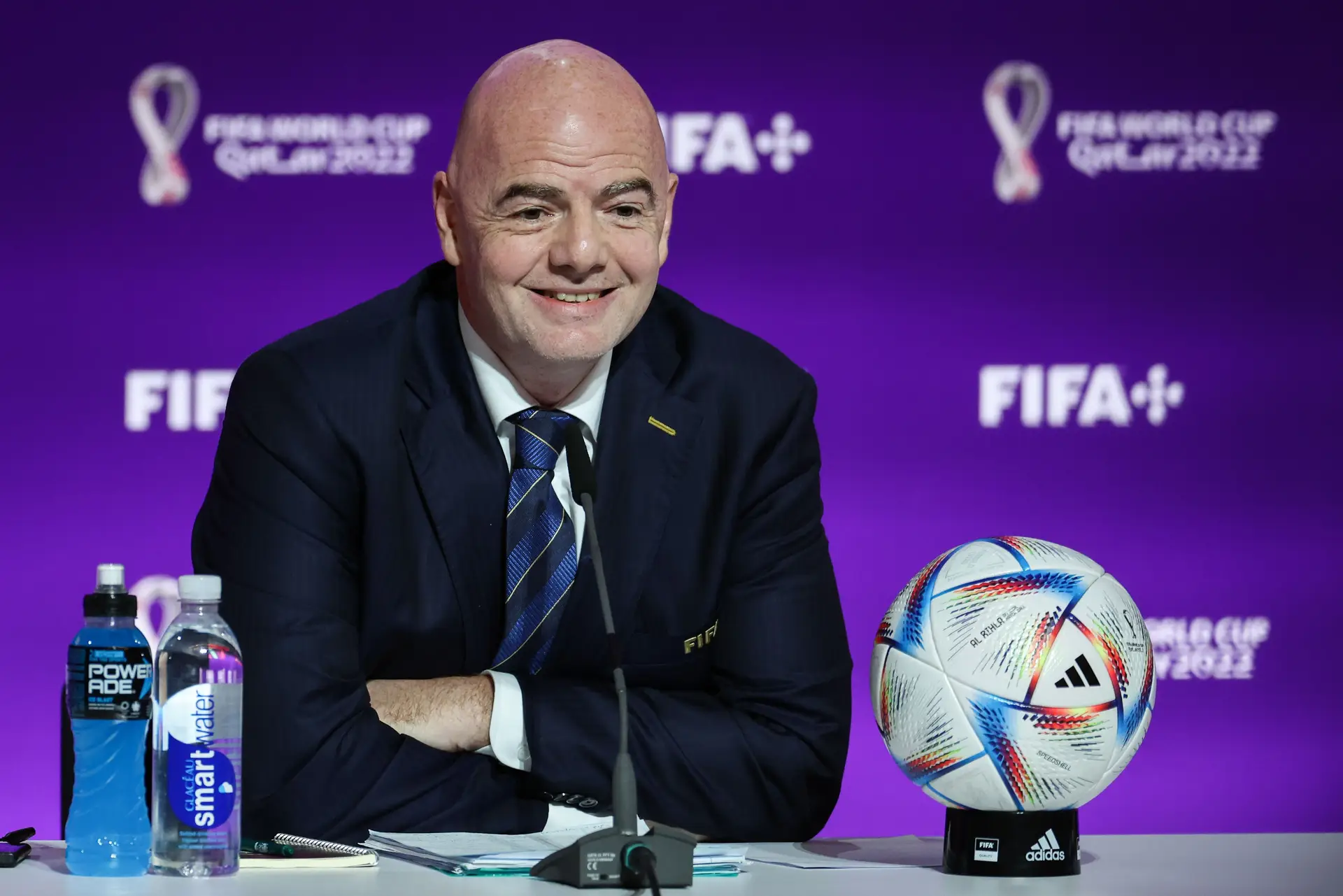 O Mundial do desrespeito de direitos humanos encherá (ainda mais) os bolsos à FIFA: mais 600 a 700 milhões de dólares de receita do que 2018