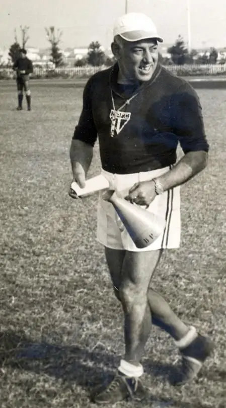 Antes de Ancelotti só Joreca, o português que foi árbitro antes de ser o primeiro mister da seleção do Brasil