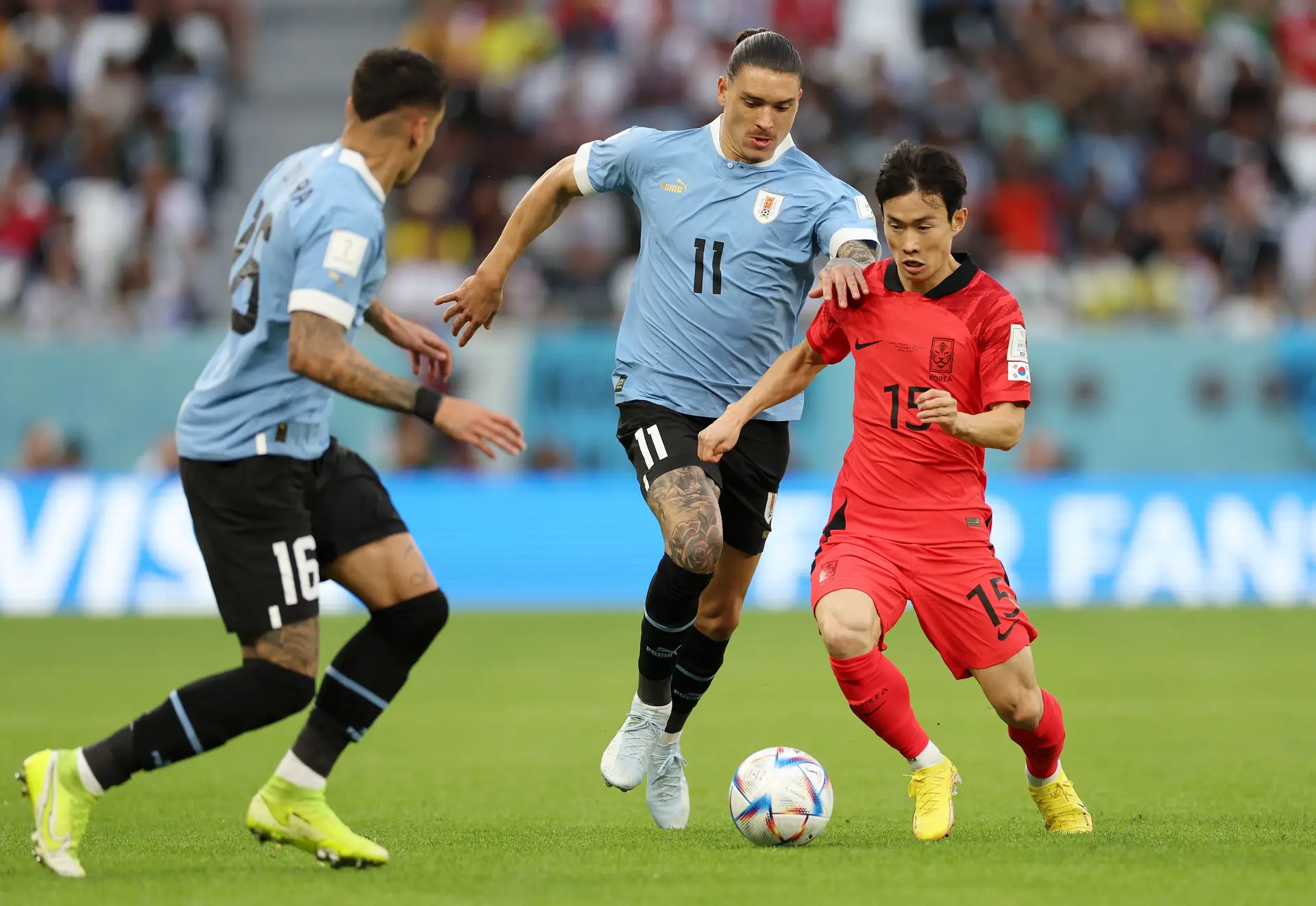 No primeiro jogo do século em Mundiais sem remates à baliza, Uruguai e Coreia do Sul abrem grupo de Portugal com um nulo