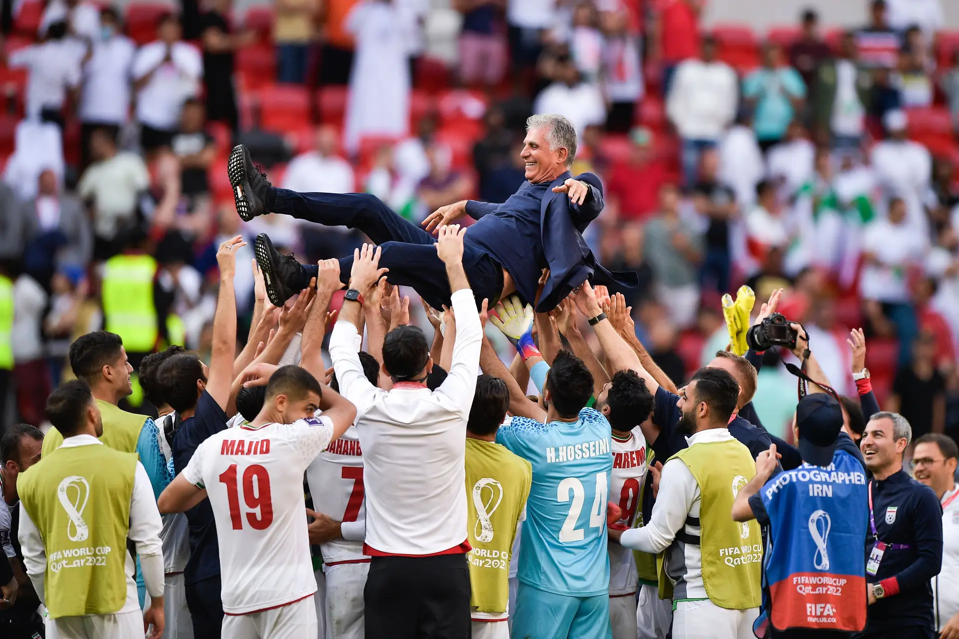 A qualidade e o coração do Irão de Queiroz derrubam o País de Gales nos descontos