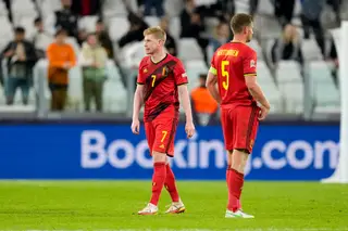 O inferno chegou a casa dos diabos vermelhos da Bélgica: uma reunião de grupo ia acabando mal e há jogadores que nem se falam