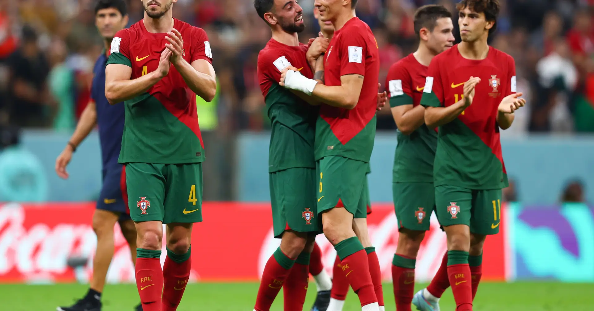 Rúben Dias e Bruno Fernandes são os futebolistas portugueses mais caros do  mundo – ECO