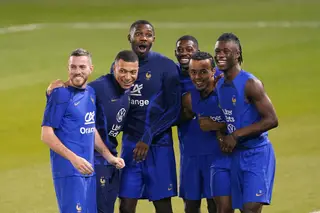 O maior adversário de França antes da final do Mundial não se vê a olho nu: é a gripe do Camelo, que infetou cinco jogadores