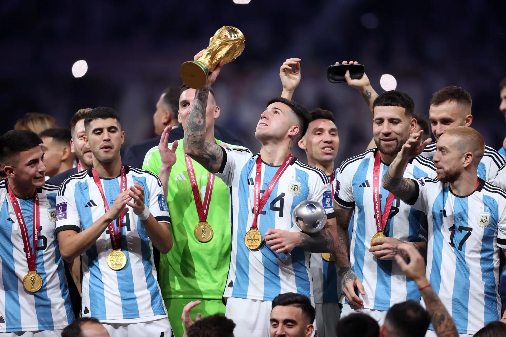 Enzo Fernández, o melhor jovem do Mundial: “Não há nada mais lindo do que isto”
