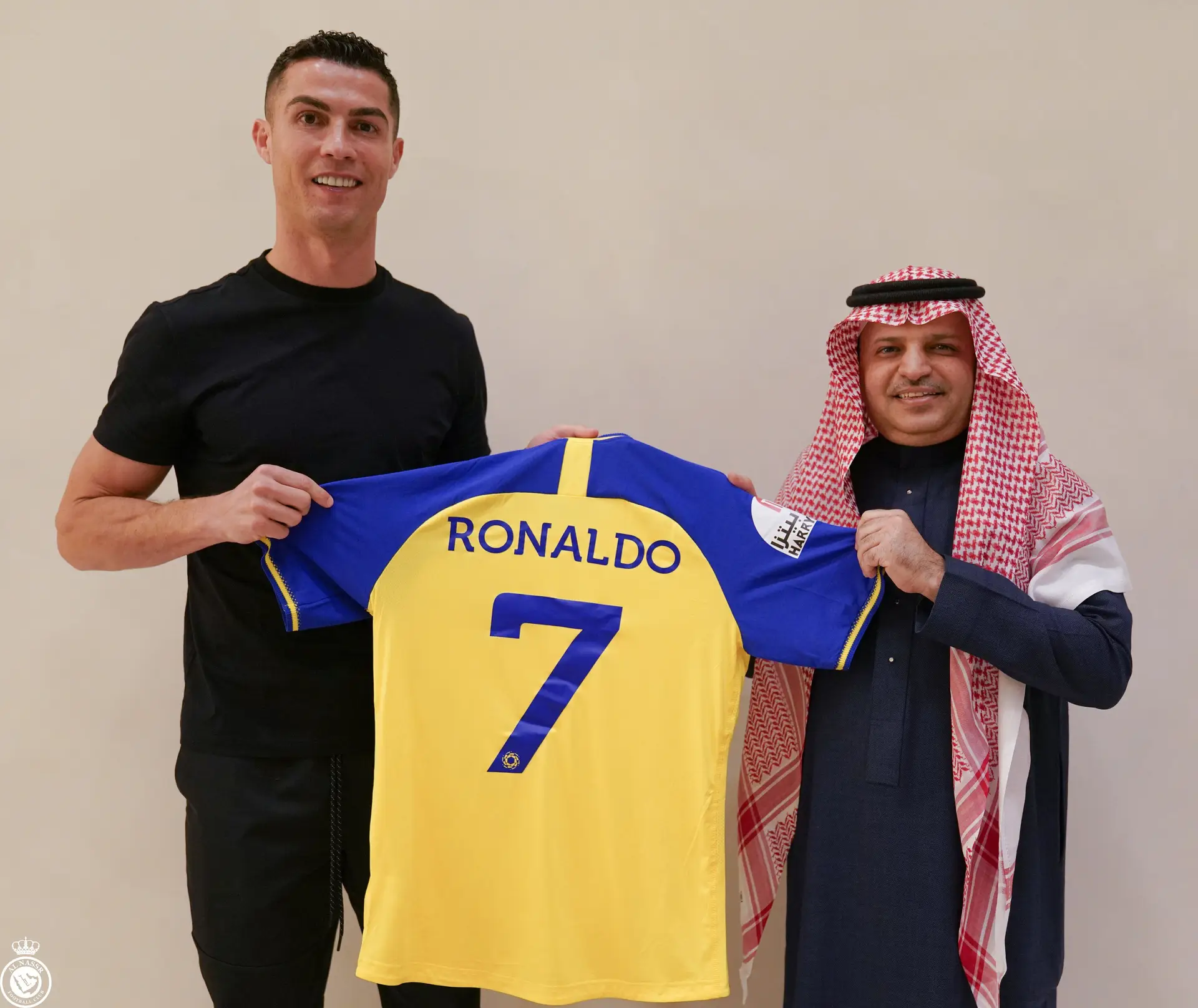 É oficial: Cristiano Ronaldo apresentado no Al-Nassr