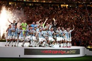 FIFA abre processo disciplinar para investigar alegado comportamento ofensivo dos argentinos nos festejos na final do Mundial