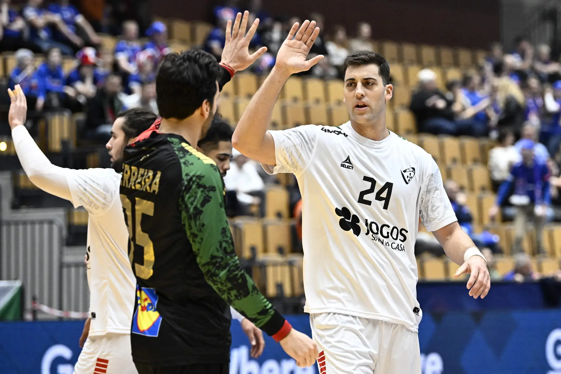 Alemanha vence Mundial de basquetebol pela primeira vez - SIC Notícias